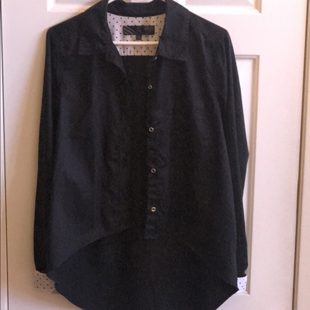 Women’s Vans Large Button Long Sleeve Shirt, Black